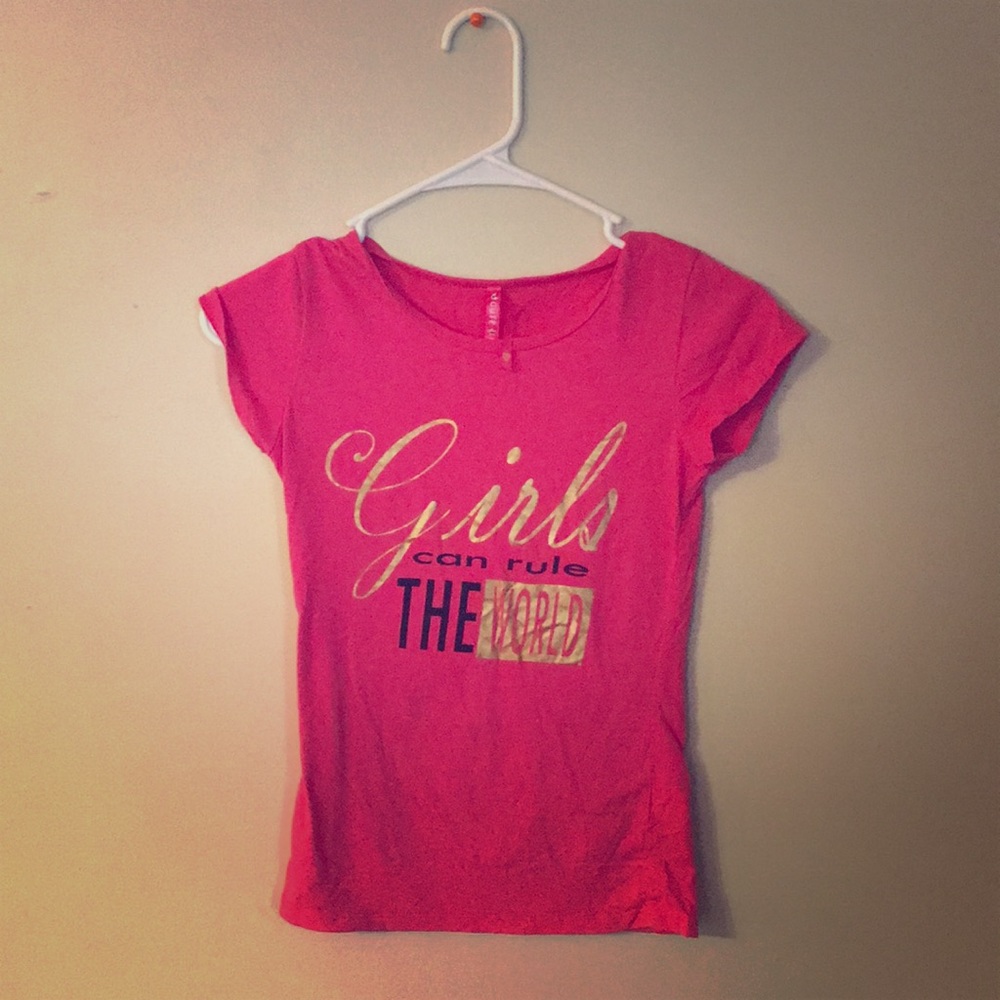 Girls can rule the world children’s shirt